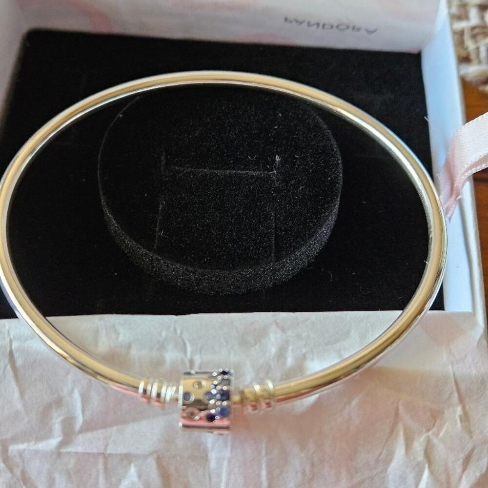 New in box Sterling Silver Pandora clear/blue bling, barrel clasp bangle bracele - Picture 3 of 8